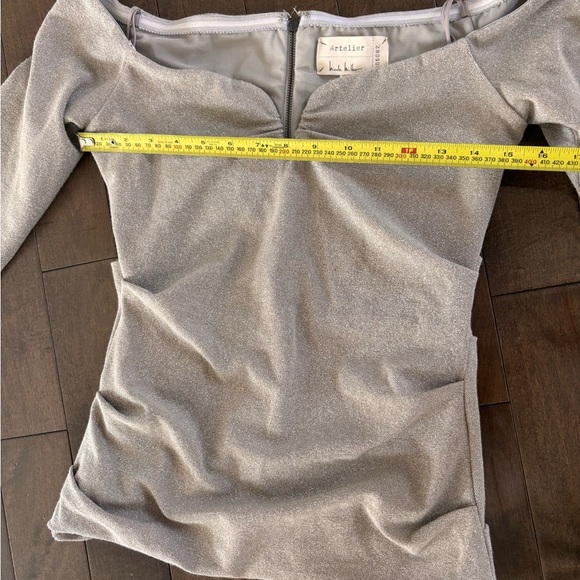 Nicole Miller Atelier Metallic Off-Shoulder Top with Zipper - Picture 4 of 14